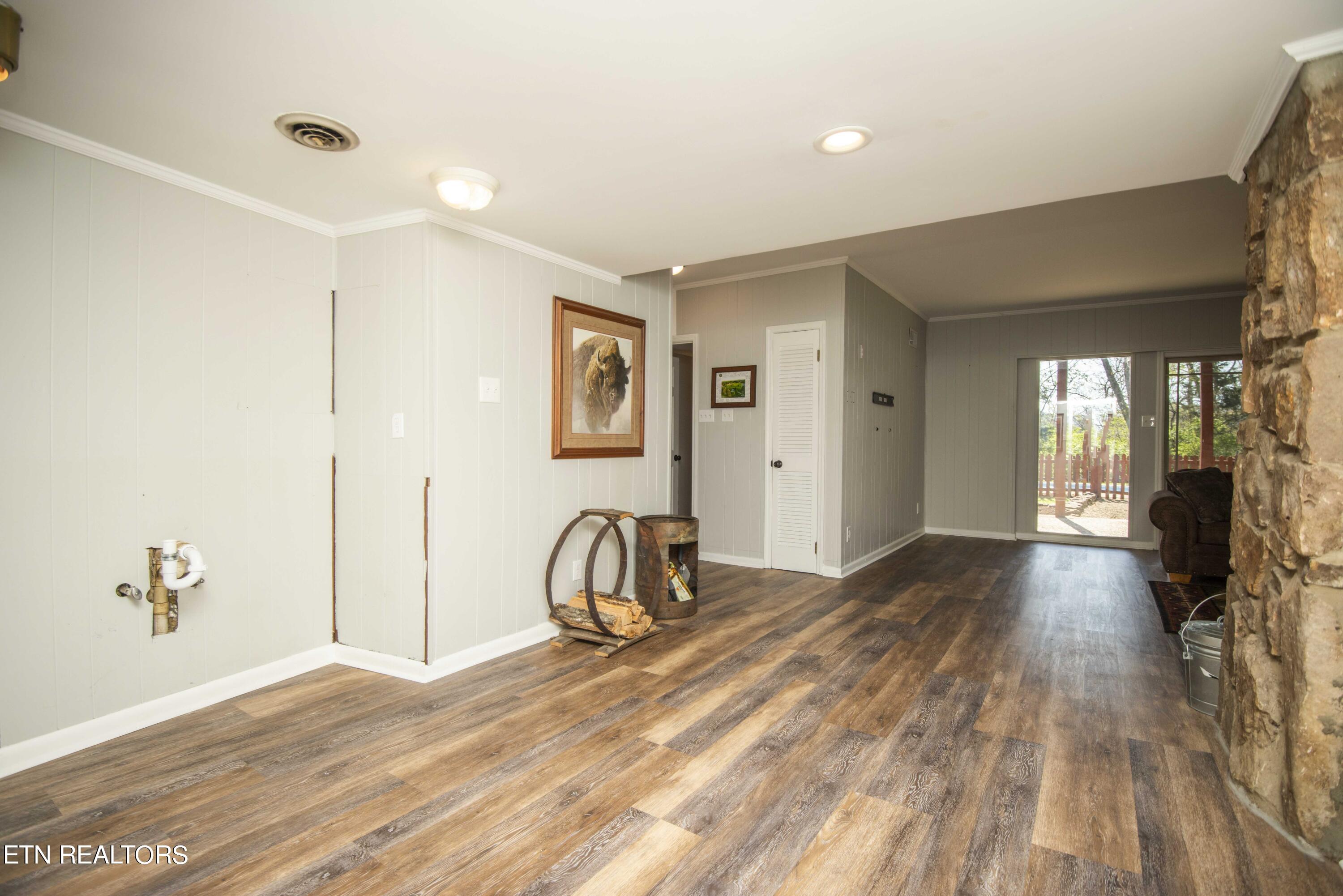 322 Ridgewood Drive Clinton, TN 37716 - Photo 39 of 58 basement_1
