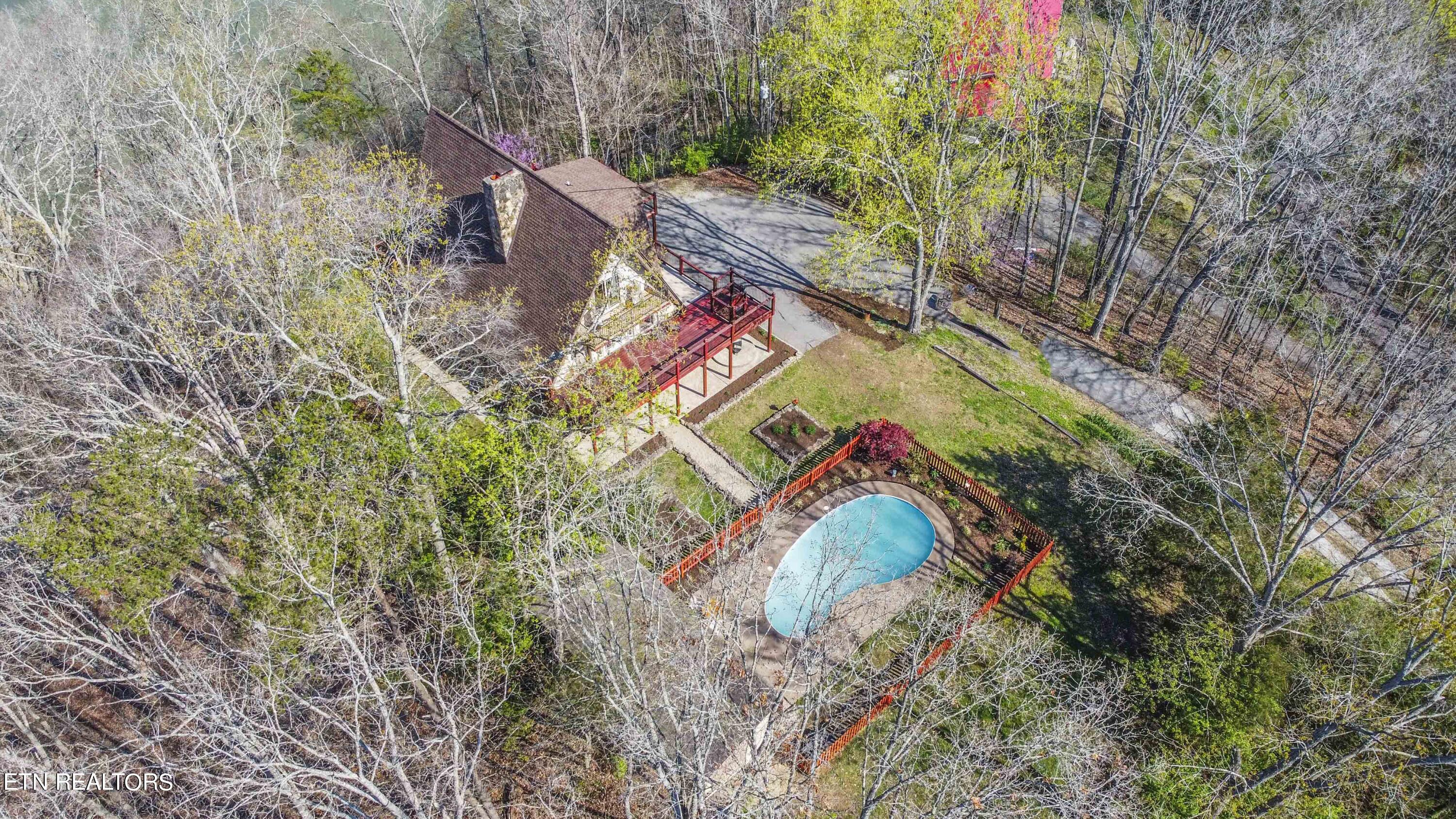 322 Ridgewood Drive Clinton, TN 37716 - Photo 50 of 58 drone 12_1