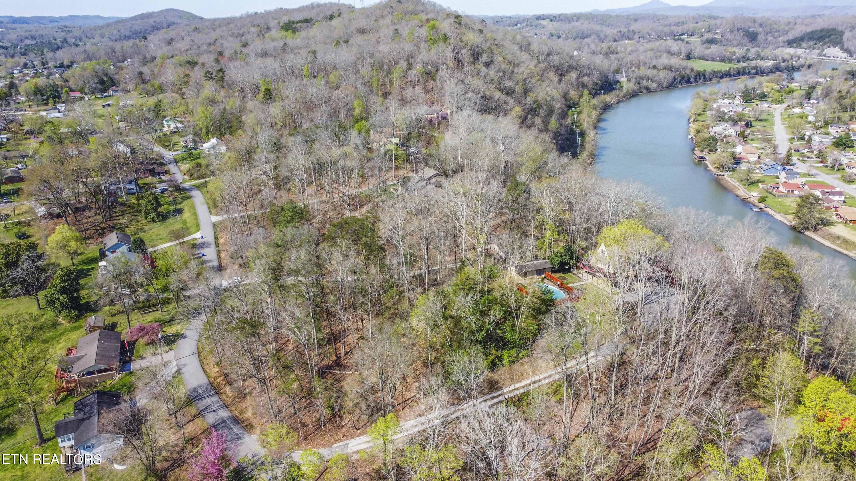 322 Ridgewood Drive Clinton, TN 37716 - Photo 51 of 58 drone 20_1