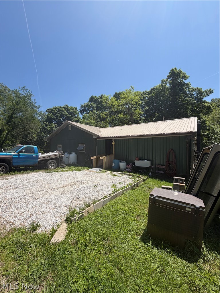 15692 Sligo Road Kimbolton, OH 43749 - Photo 2 of 6