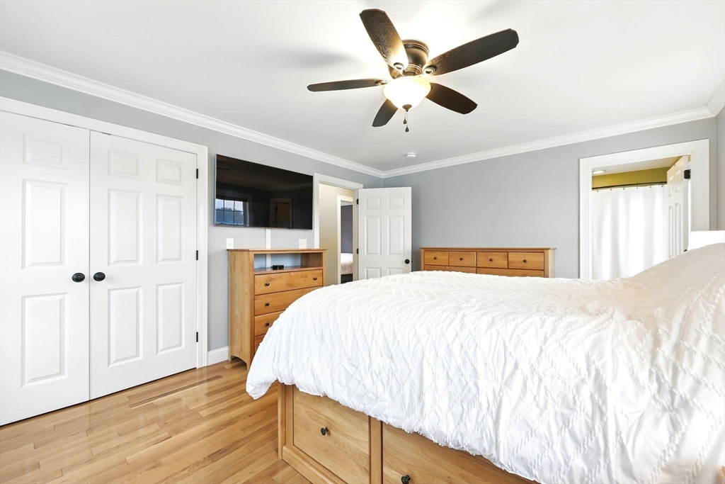 29 River Lodge Road South Hadley, MA 01075 - Photo 18 of 41