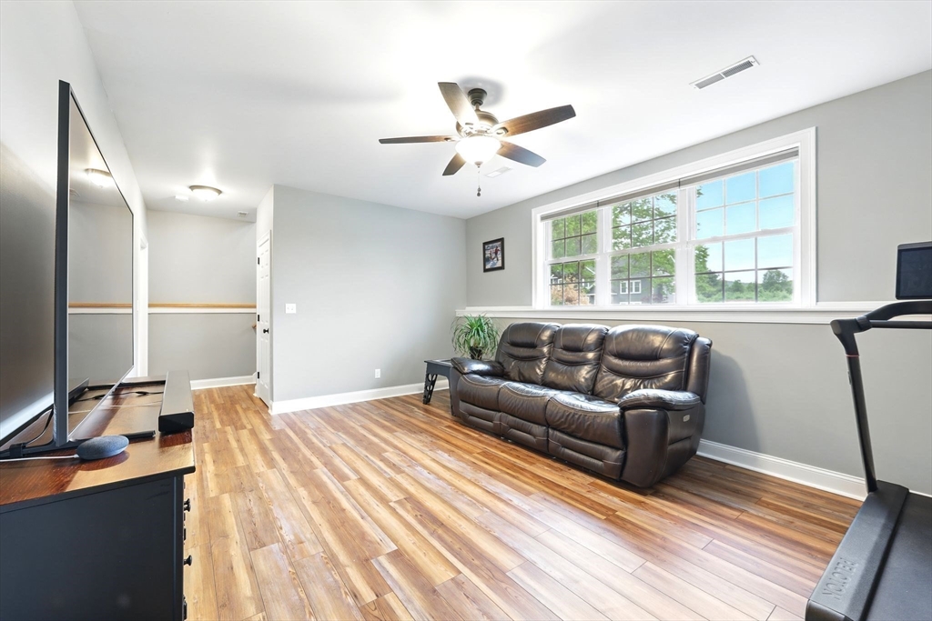 29 River Lodge Road South Hadley, MA 01075 - Photo 24 of 41