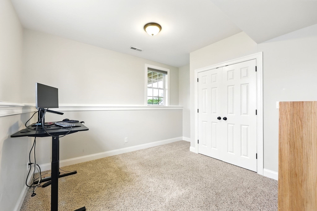 29 River Lodge Road South Hadley, MA 01075 - Photo 26 of 41