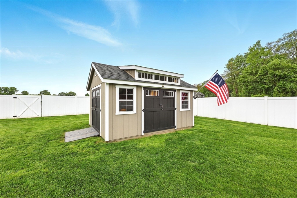 29 River Lodge Road South Hadley, MA 01075 - Photo 32 of 41