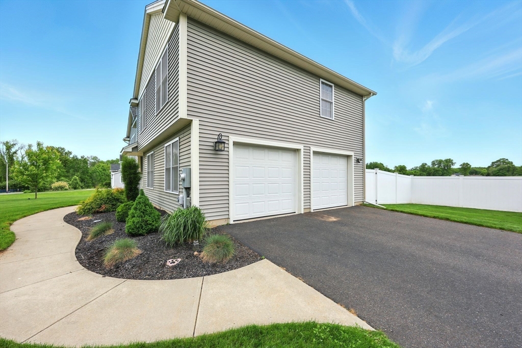 29 River Lodge Road South Hadley, MA 01075 - Photo 39 of 41