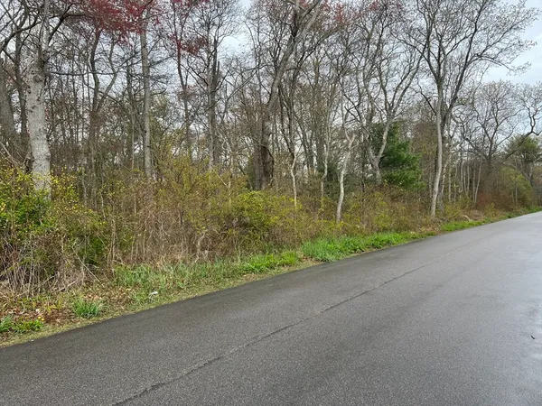 $150,000 | 0 Woody Hill Road, Bradford, RI 02808
