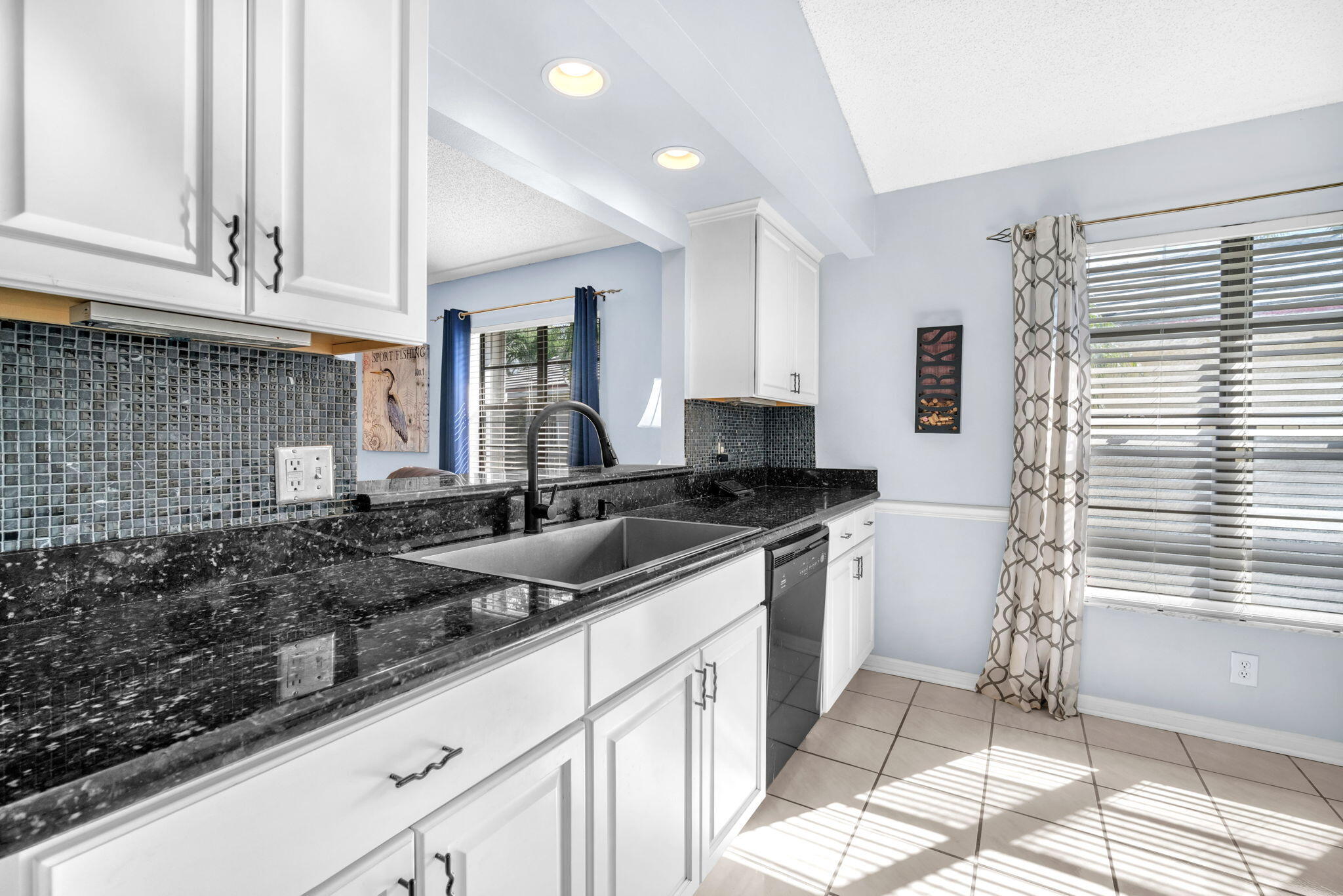 6080 Beaconwood Road Lake Worth, FL 33467 - Photo 12 of 52 48-web-or-mls-DSC04429