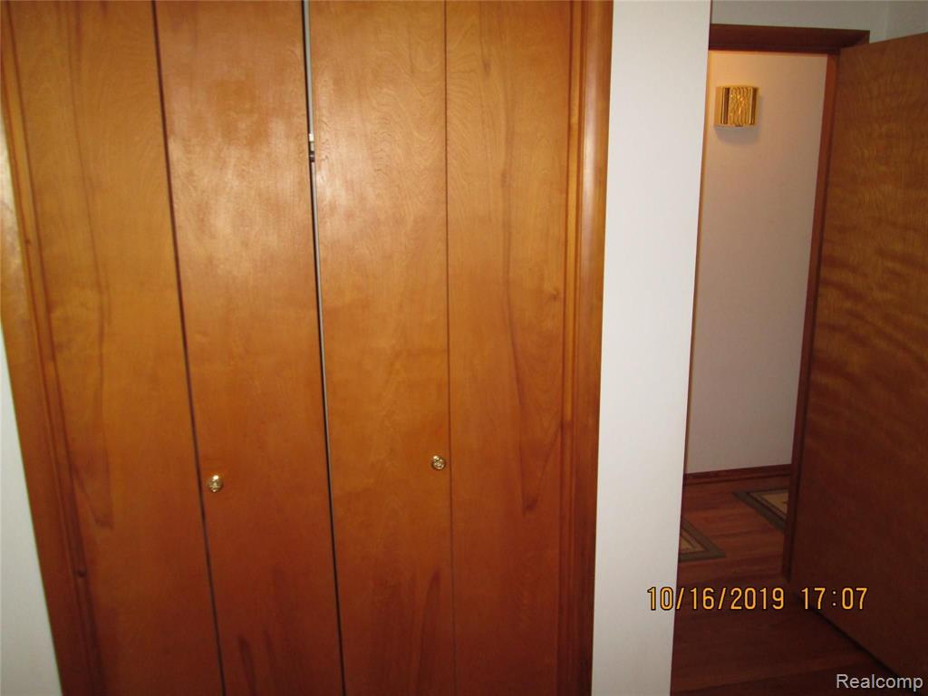 2485 Michigan Road Port Huron, MI 48060 - Photo 13 of 46