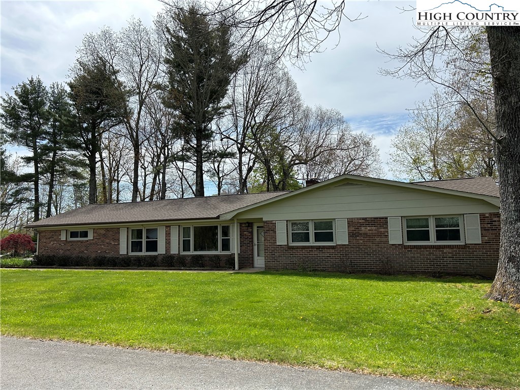 240 New River Heights Road Boone, NC 28607 - Photo 1 of 17 Gallery Image 1