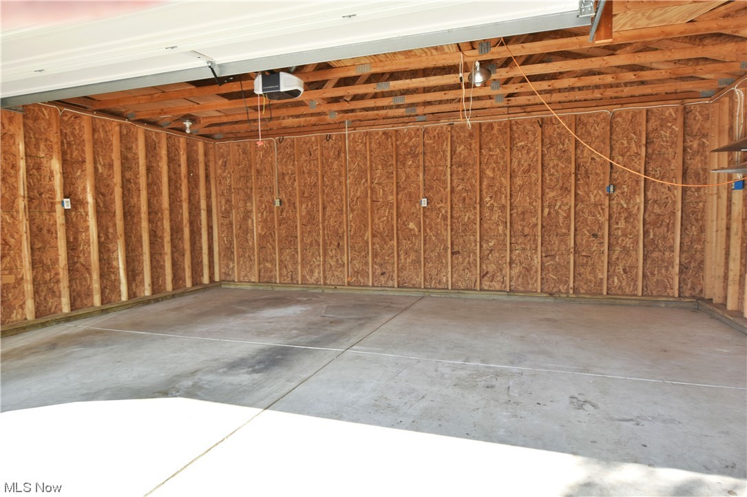 963 Howland Wilson Road Southeast Warren, OH 44484 - Photo 34 of 35 Gallery Image 34