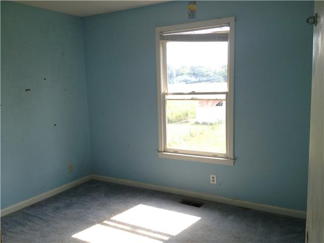 1717 Setter Road Clarksville, TN 37042 - Photo 6 of 9 Bedroom 2