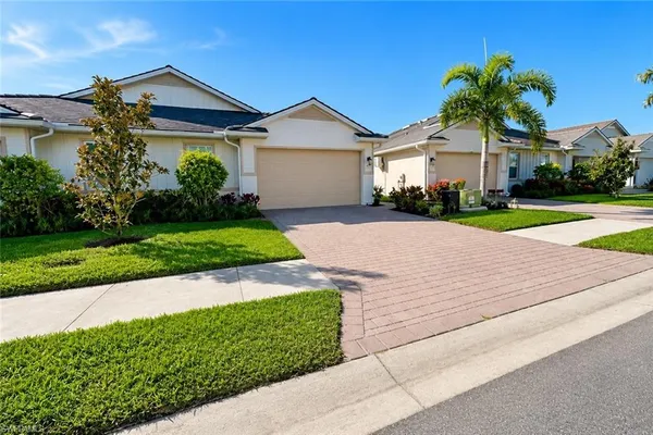 $445,000 | 1170 Tranquil Brook Drive, Naples, FL 34114
