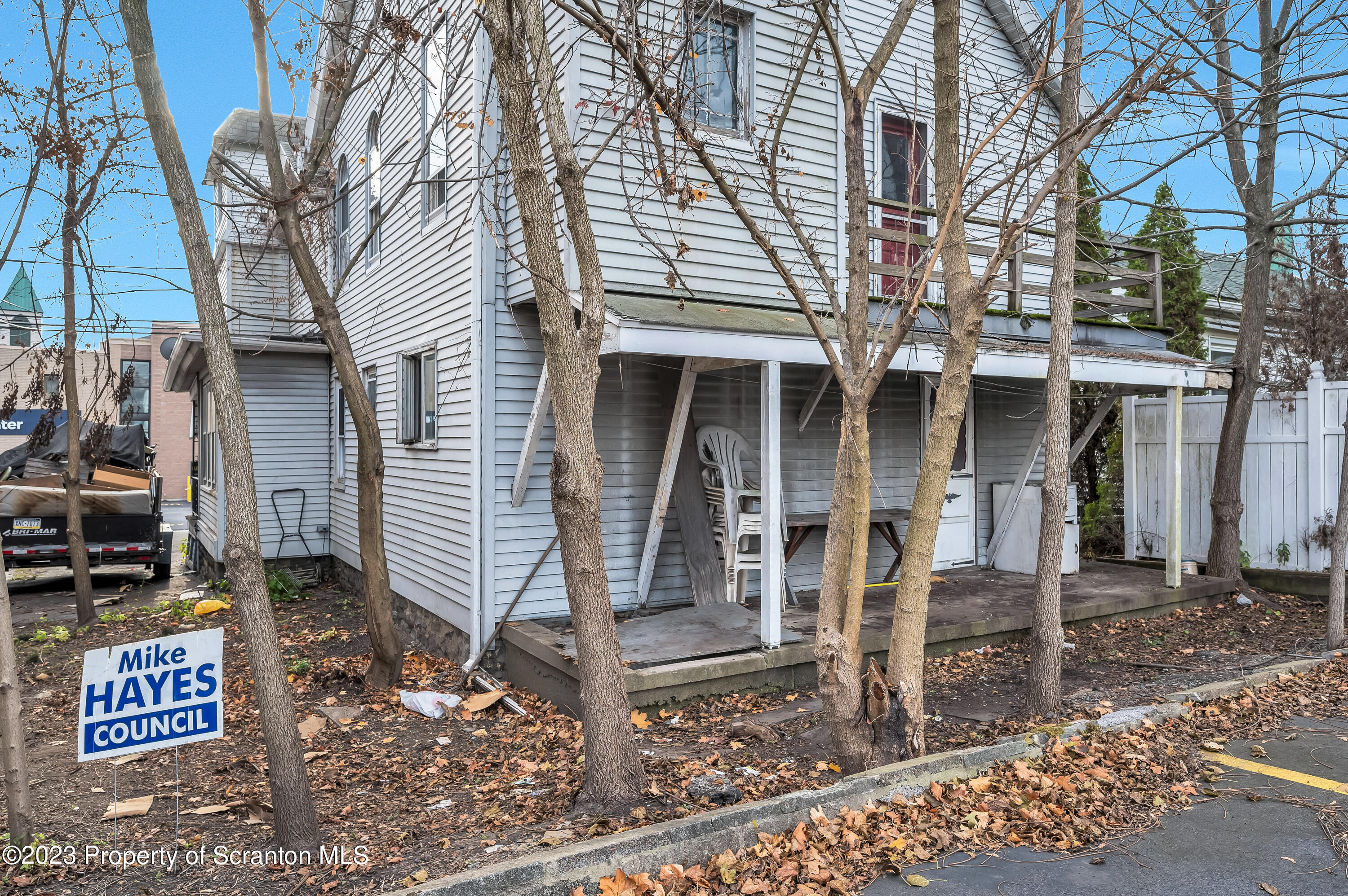 2043 Delaware Street Dunmore, PA 18512 - Photo 39 of 50