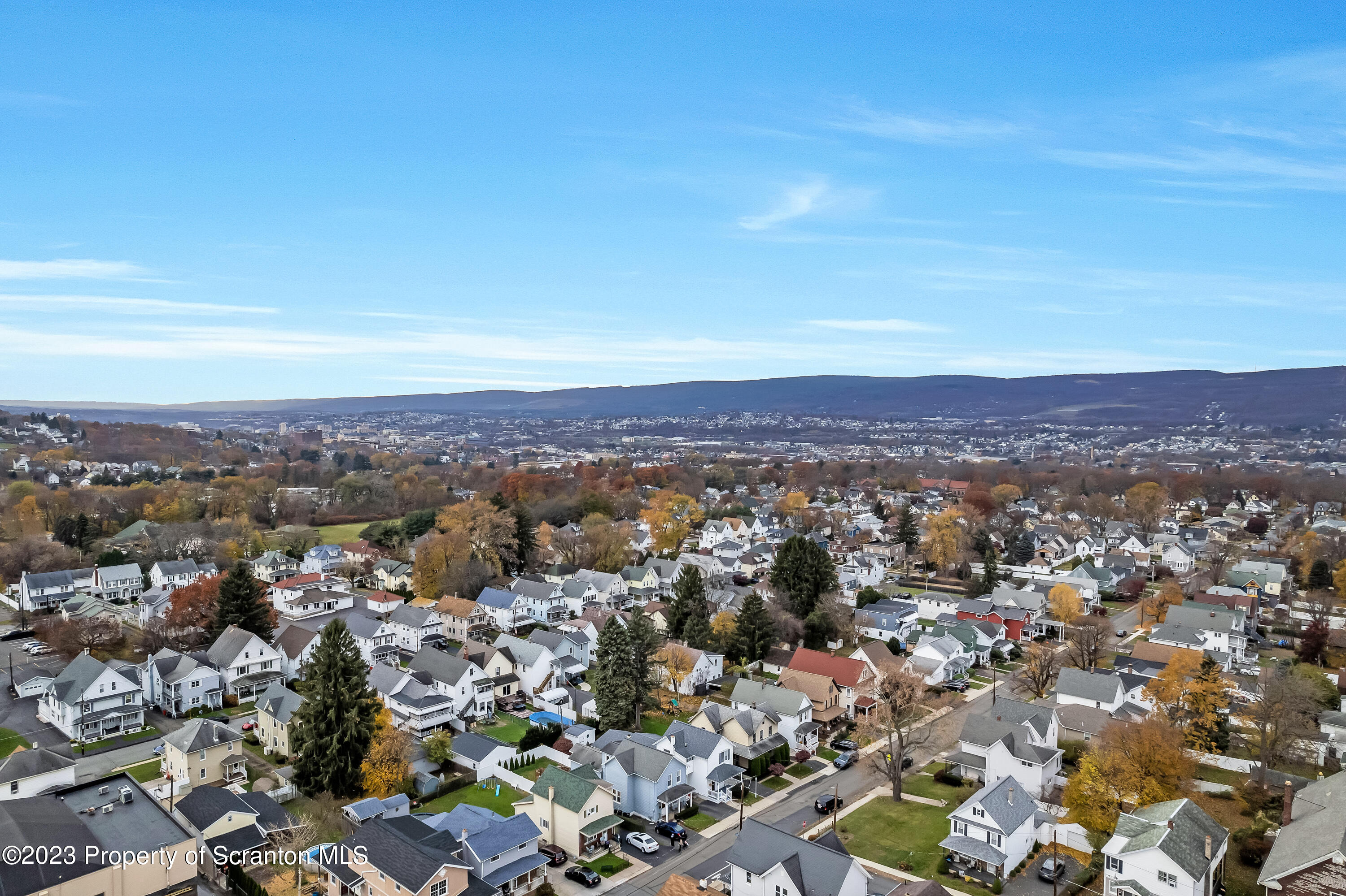 2043 Delaware Street Dunmore, PA 18512 - Photo 41 of 50