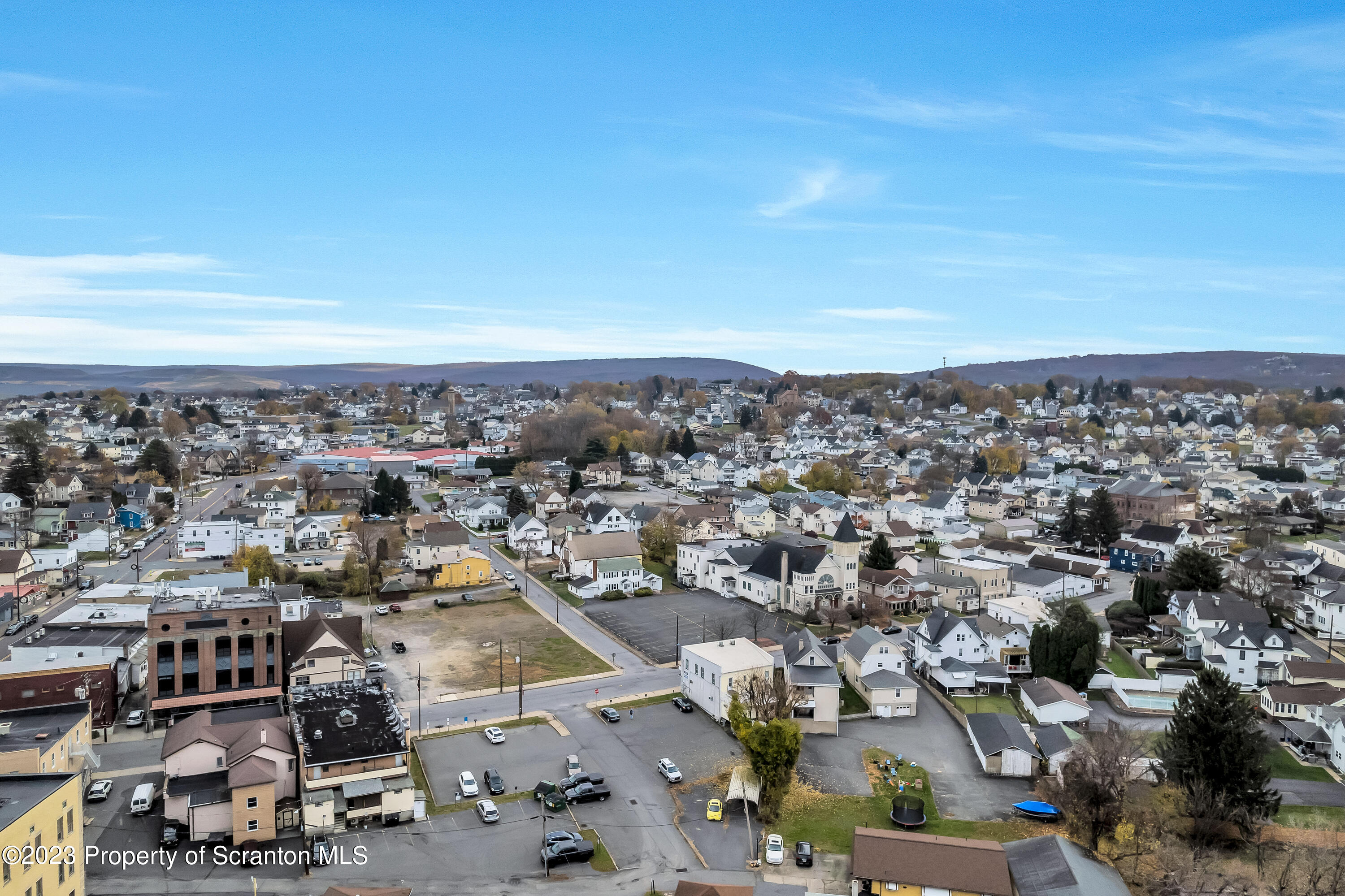 2043 Delaware Street Dunmore, PA 18512 - Photo 45 of 50