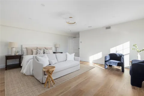 $3,995,000 | 14 Kay Boulevard, Middletown, RI 02842