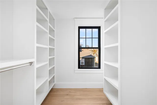 $3,995,000 | 14 Kay Boulevard, Middletown, RI 02842