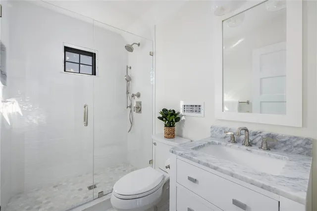 $3,995,000 | 14 Kay Boulevard, Middletown, RI 02842