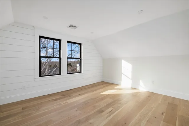 $3,995,000 | 14 Kay Boulevard, Middletown, RI 02842