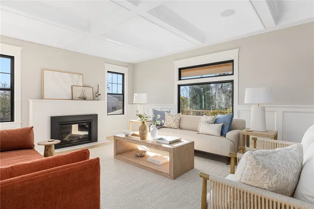 $3,995,000 | 14 Kay Boulevard, Middletown, RI 02842