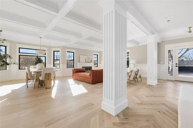 $3,995,000 | 14 Kay Boulevard, Middletown, RI 02842