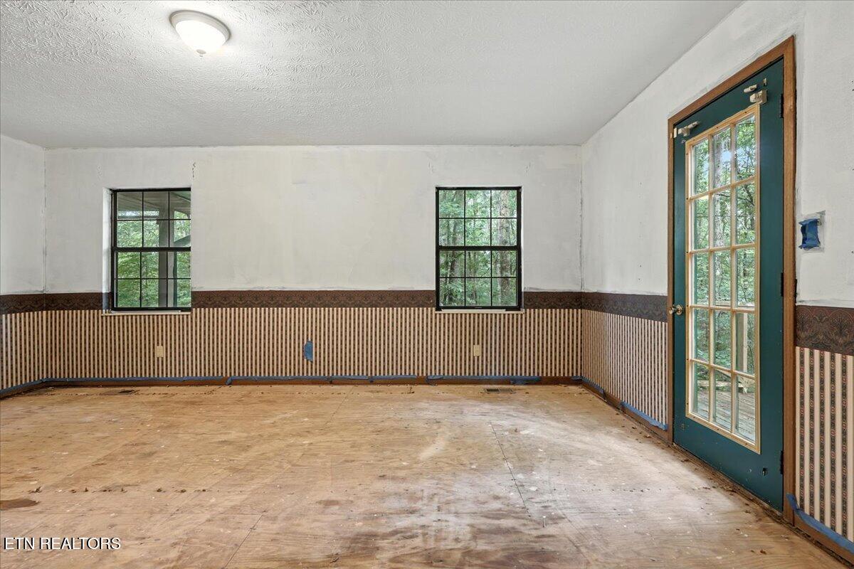 1520 Hightop Road Knoxville, TN 37914 - Photo 15 of 34 15-006_IMG_2173