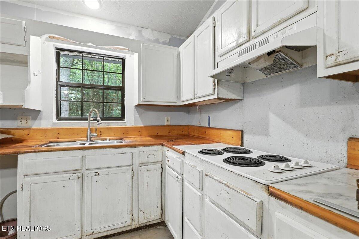 1520 Hightop Road Knoxville, TN 37914 - Photo 10 of 34 10-015_IMG_2215