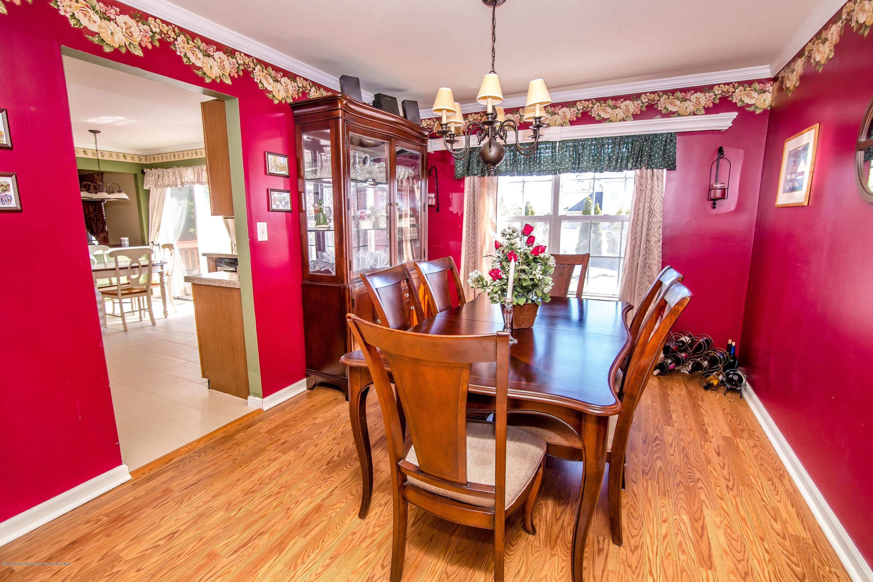 8 Nancy Street Howell, NJ 07731 - Photo 15 of 37 198 nancy-2