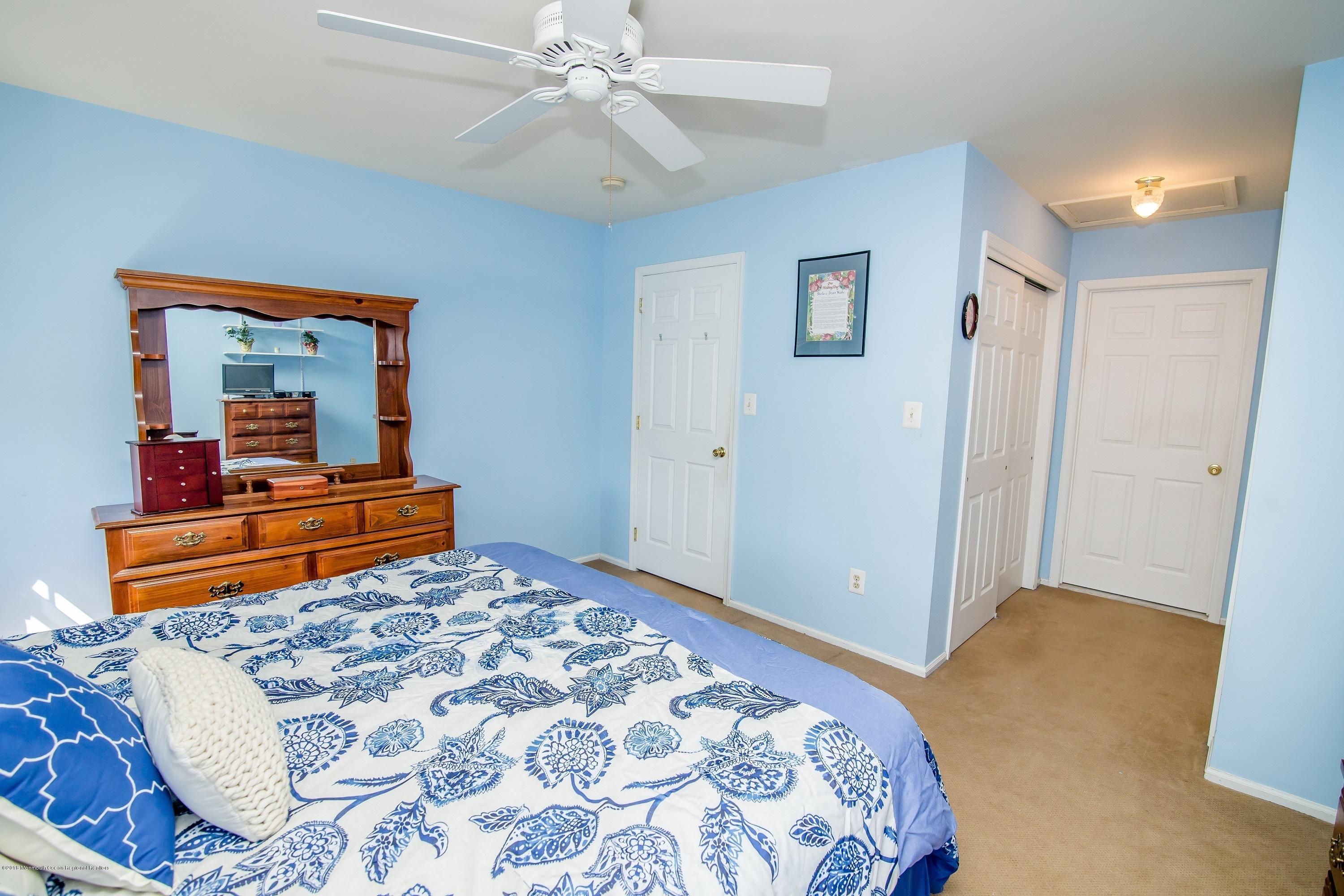 8 Nancy Street Howell, NJ 07731 - Photo 20 of 37 388 nancy-3