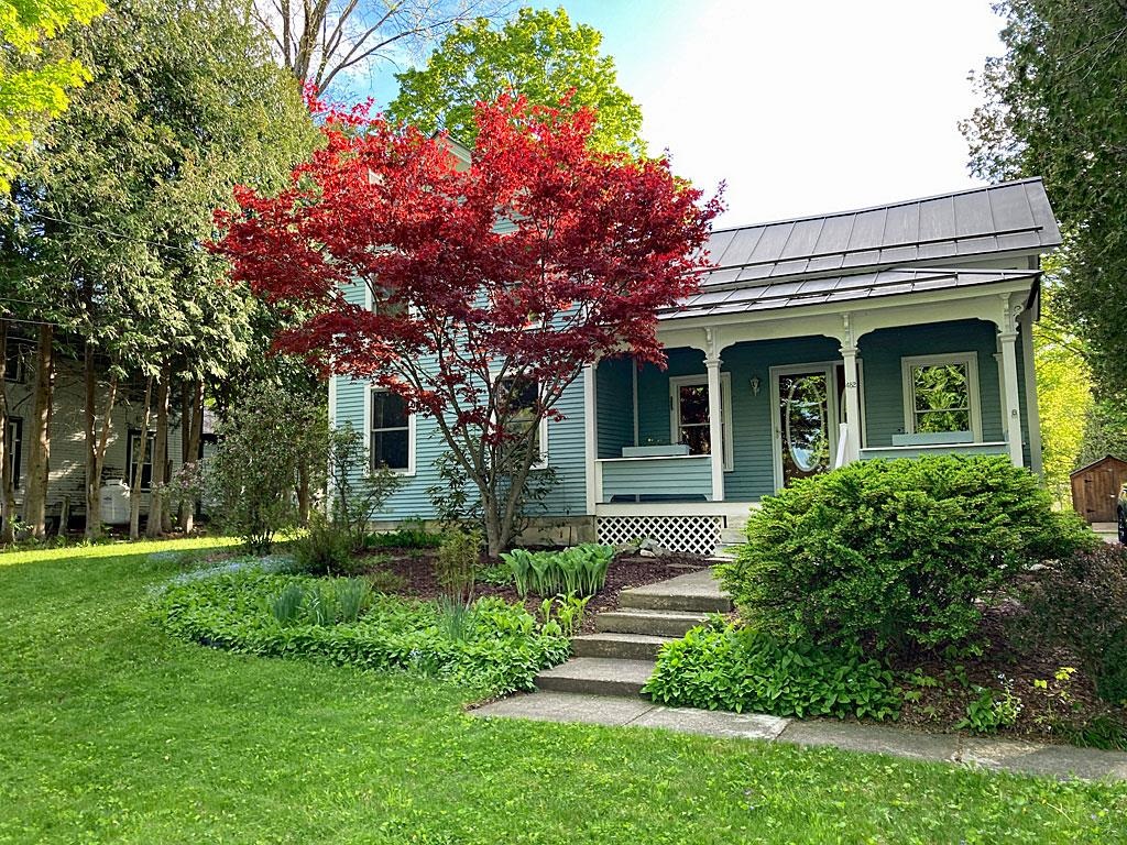 482 Clarendon Avenue West Rutland, VT 05777 - Photo 2 of 45