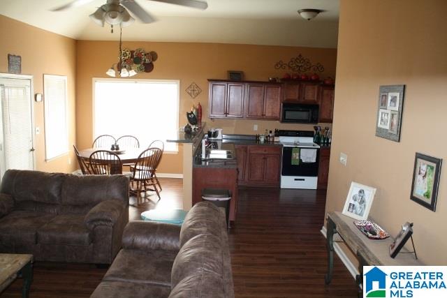 991 Meriweather Drive Calera, AL 35040 - Photo 3 of 41