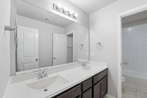 $2,800 | 719 Longstreet Drive, Richmond, TX 77469