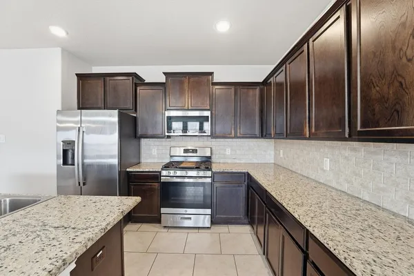 $2,800 | 719 Longstreet Drive, Richmond, TX 77469