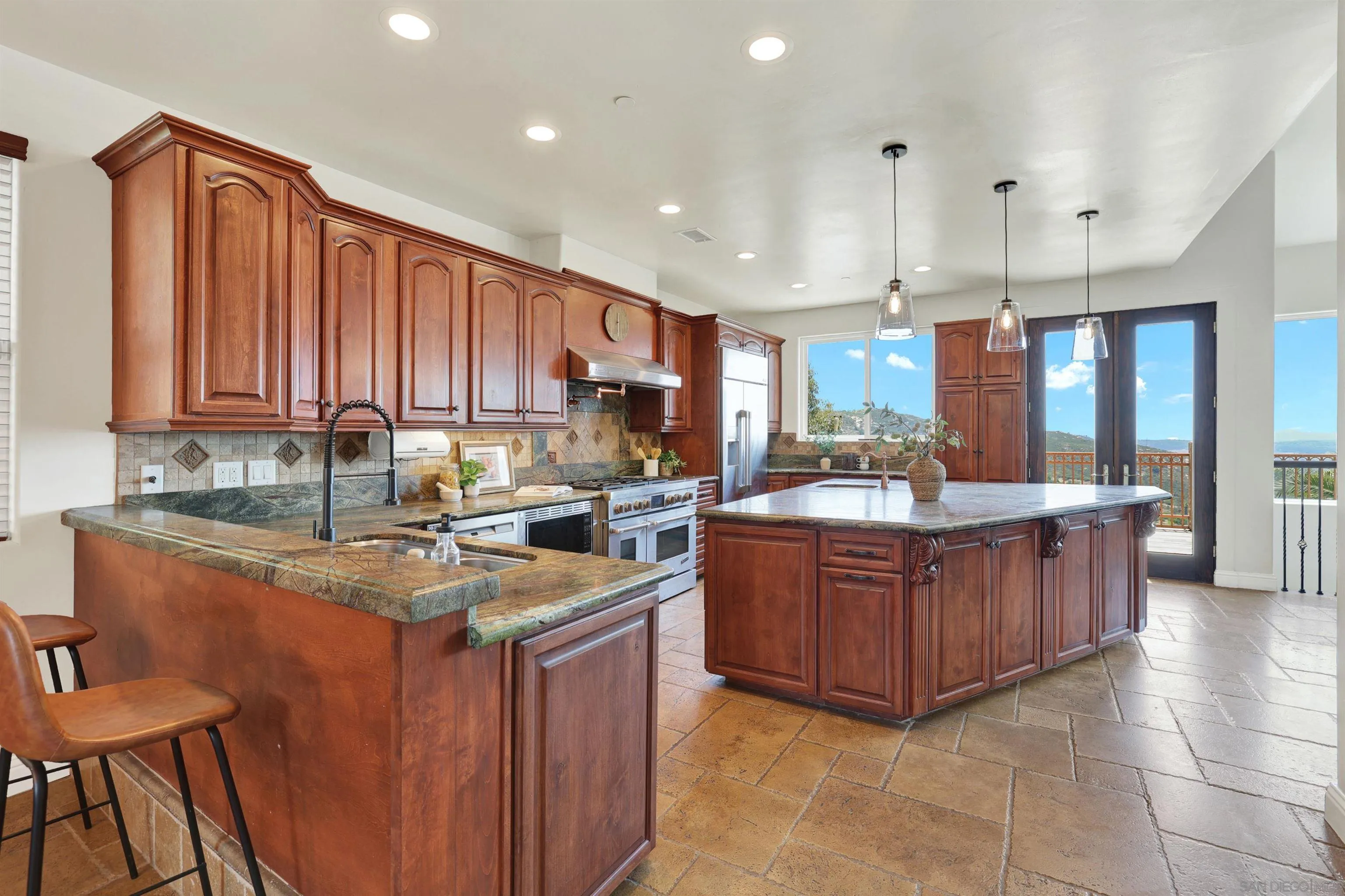 15223 Skyridge Road Poway, CA 92064 - Photo 27 of 75