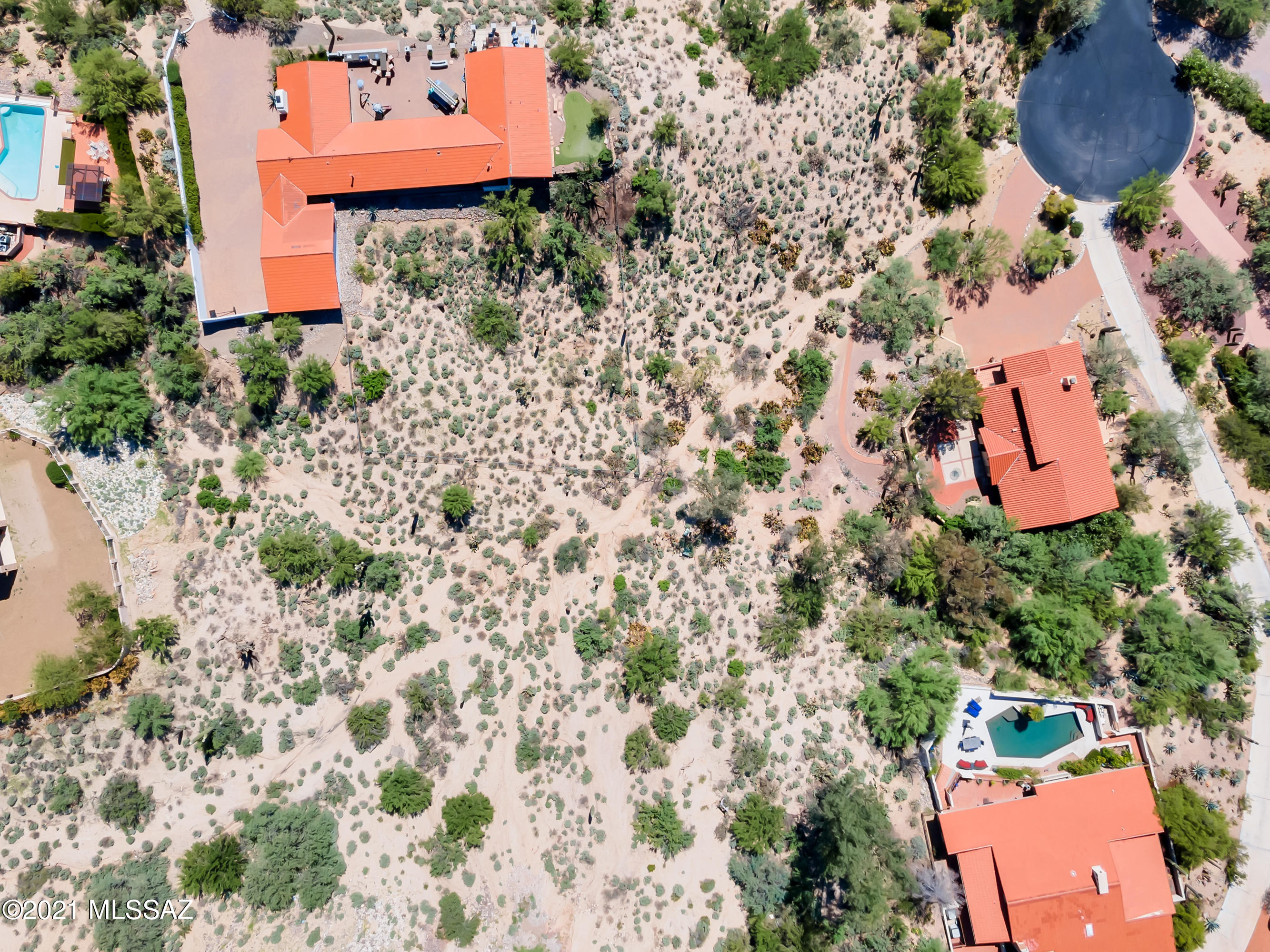 8242 North Shannon Road, Unit 1207 Tucson, AZ 85742 - Photo 2 of 28