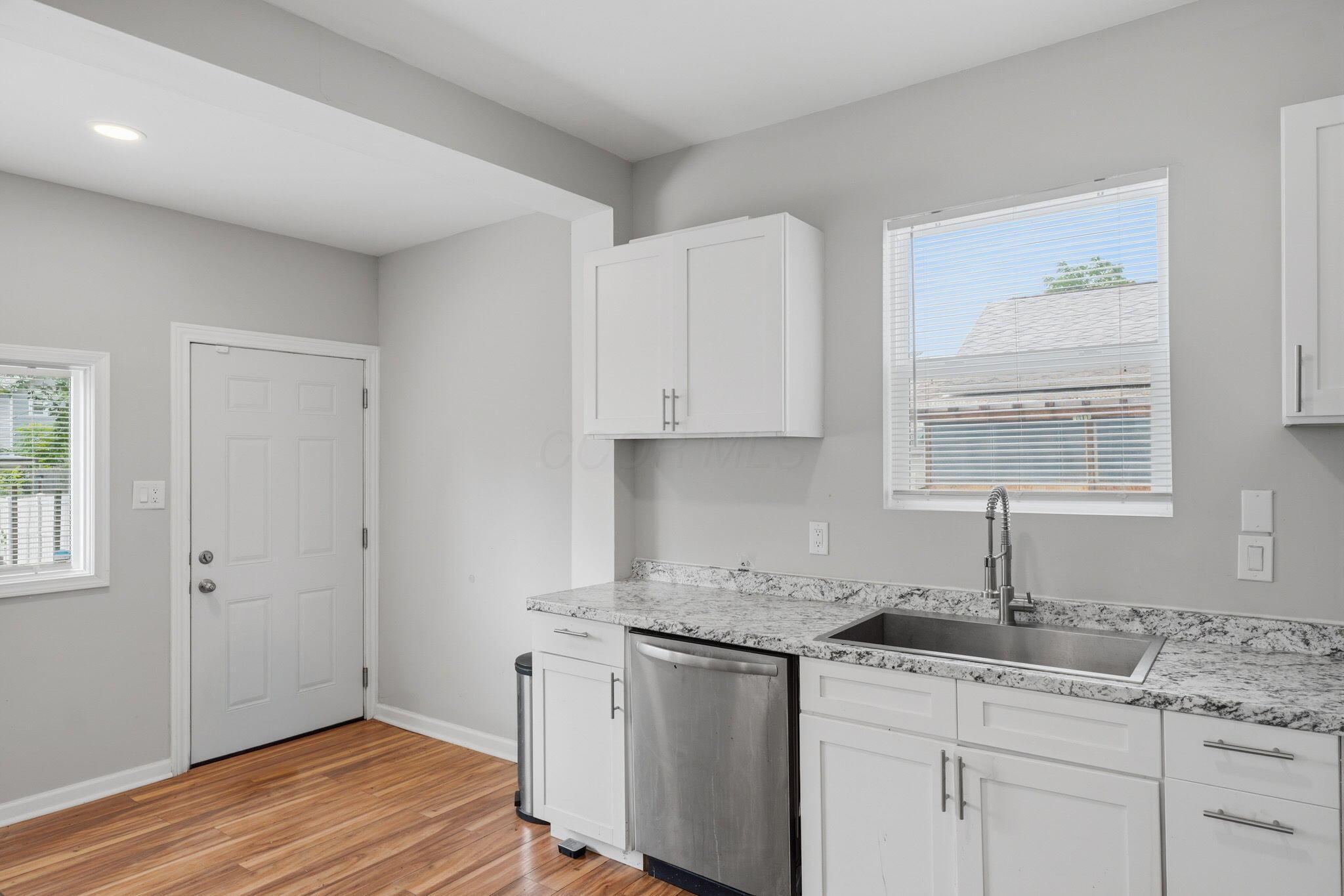 2525 Ridge Avenue Columbus, OH 43204 - Photo 11 of 67 11-web-or-mls-2525-ridge-ave