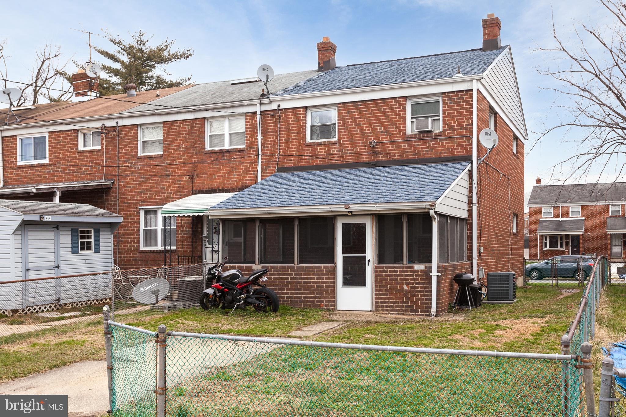 7725 Charlesmont Road Baltimore, MD 21222 - Photo 21 of 22 An end unit offers more privacy and yard space