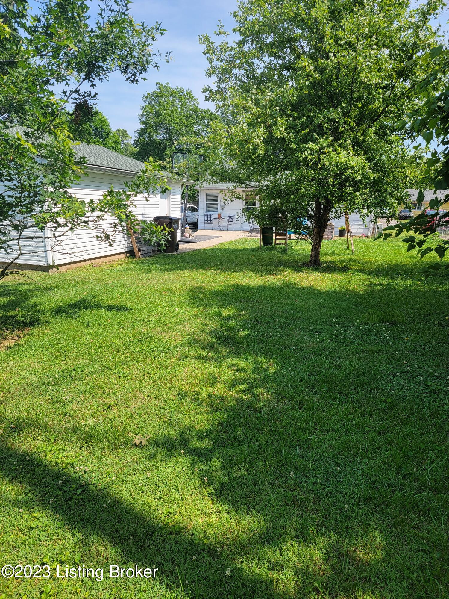311 Redding Road Louisville, KY 40218 - Photo 35 of 35 20230610_112419