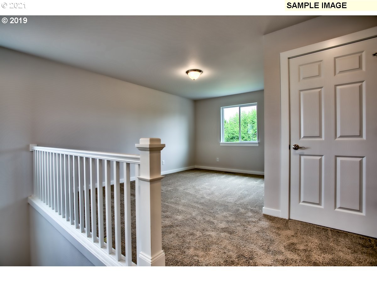 2914 North Mccanta Way Ridgefield, WA 98642 - Photo 10 of 12 a view interior of a house with stairs