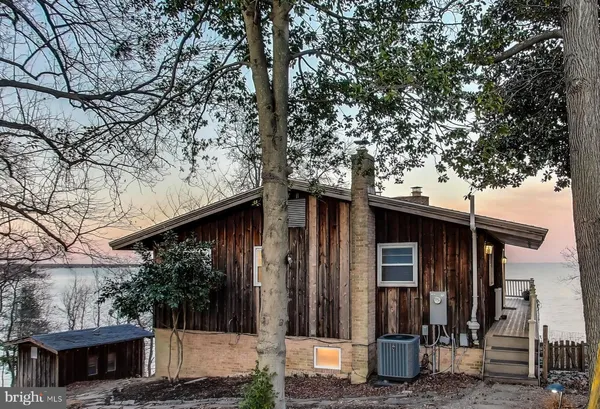 $3,500 | 418 Point Mary Circle, Tracys Landing, MD 20779