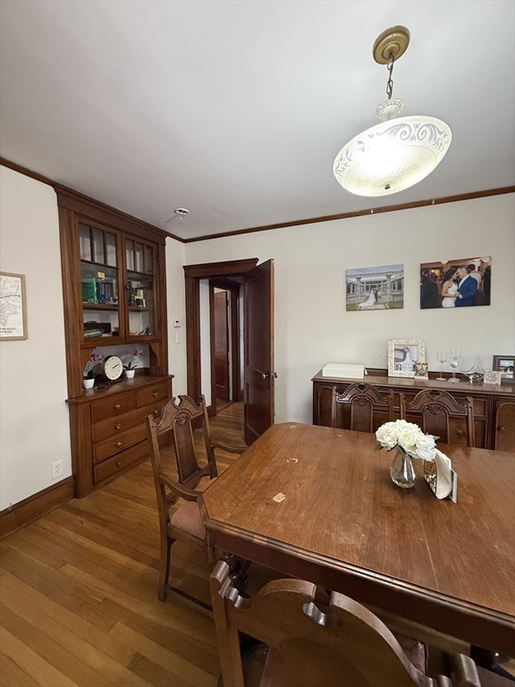 7 View S Avenue, Unit 3 Boston, MA 02130 - Photo 6 of 14 a living room with furniture and wooden floor