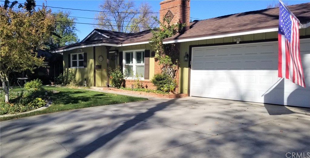 4731 Whipple Road Riverside, CA 92506 - Photo 6 of 66 THE WHIPPLE ROAD CUL-DE-SAC is also a Solid, Well-established Neighborhood! There have been only 5 Standard Sales this CENTURY!!!.....and, Not one in Last 10 Years!