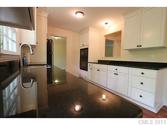 8801 Glencroft Road Mint Hill, NC 28227 - Photo 6 of 16