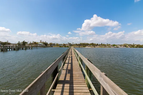 $3,200 | 382 Benchor Street, Sebastian, FL 32958