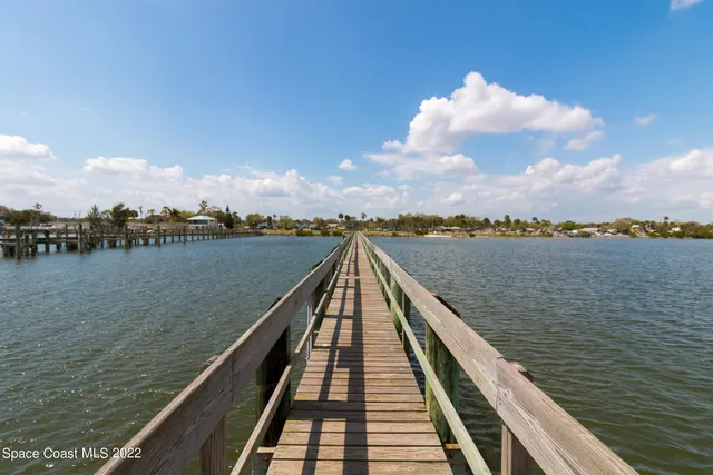 $3,200 | 382 Benchor Street, Sebastian, FL 32958