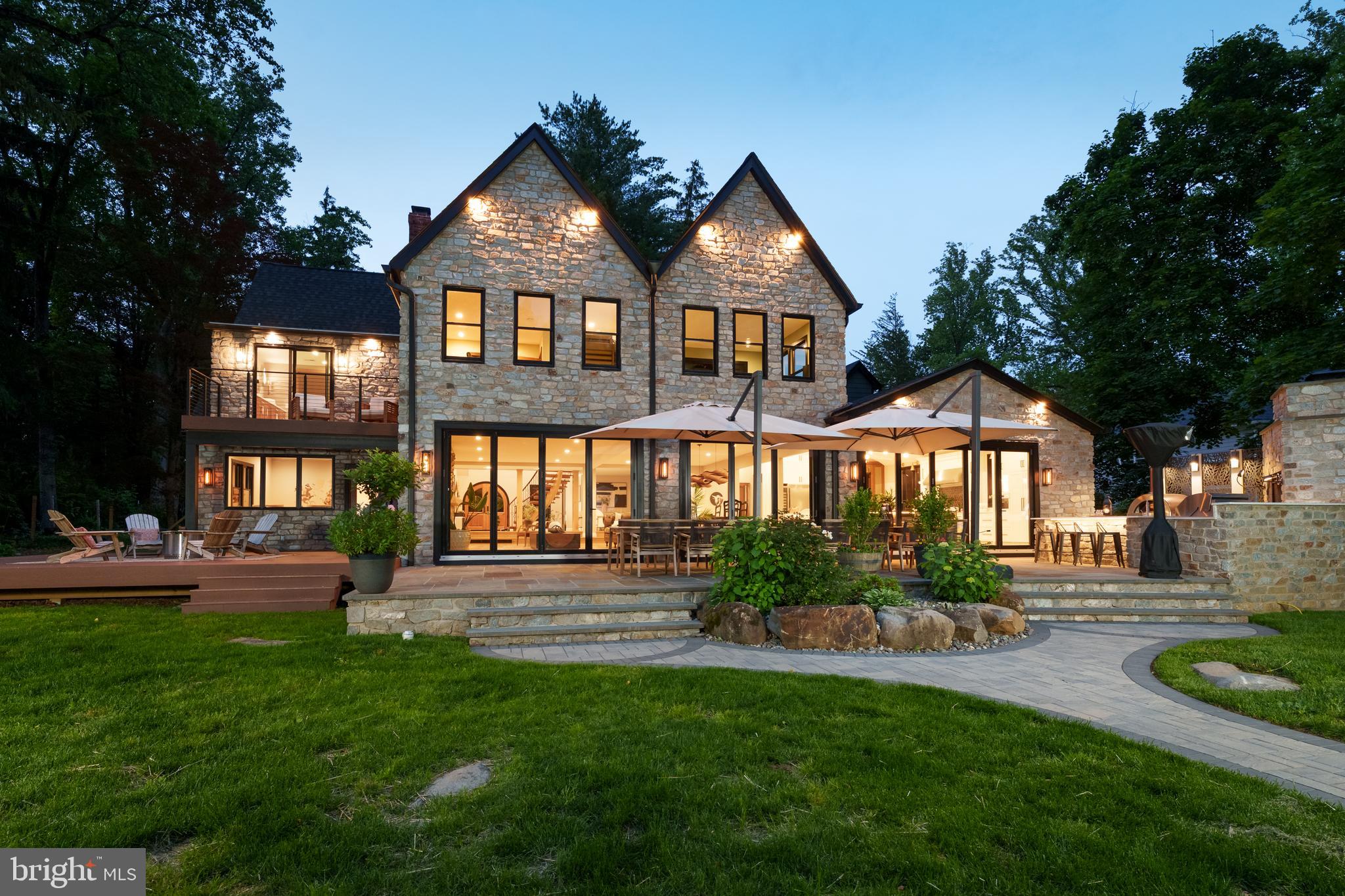 374 Cherry Hill Road Princeton, NJ 08540 - Photo 40 of 42 a front view of a house with a yard and green space