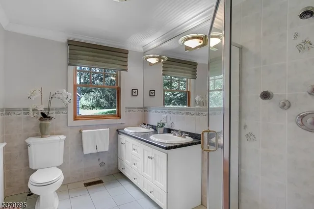 $1,345,000 | 121 Stanton Mountain Road, Lebanon, NJ 08833