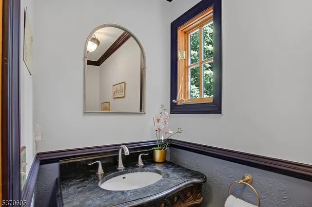 $1,345,000 | 121 Stanton Mountain Road, Lebanon, NJ 08833