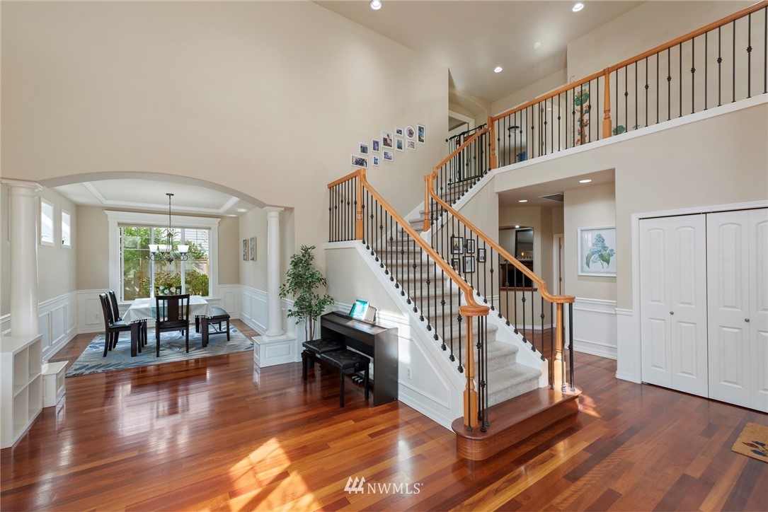 21304 37th Avenue Southeast Bothell, WA 98021 - Photo 3 of 35