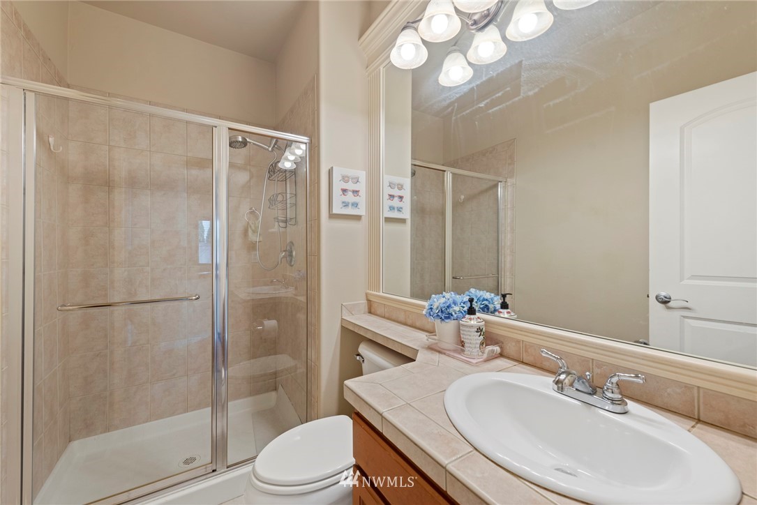 21304 37th Avenue Southeast Bothell, WA 98021 - Photo 26 of 35